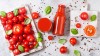 10 تا از فواید آب گوجه فرنگی برای پوست، مو و سلامت