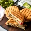طرز تهیه پنینی مرغ و سیب‌زمینی؛ لذیذ و خوشمزه
