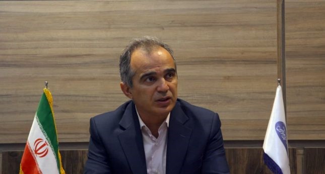 علاوه بر حفظ سلامت ، اقتصاد را نیز باید در نظر گرفت
